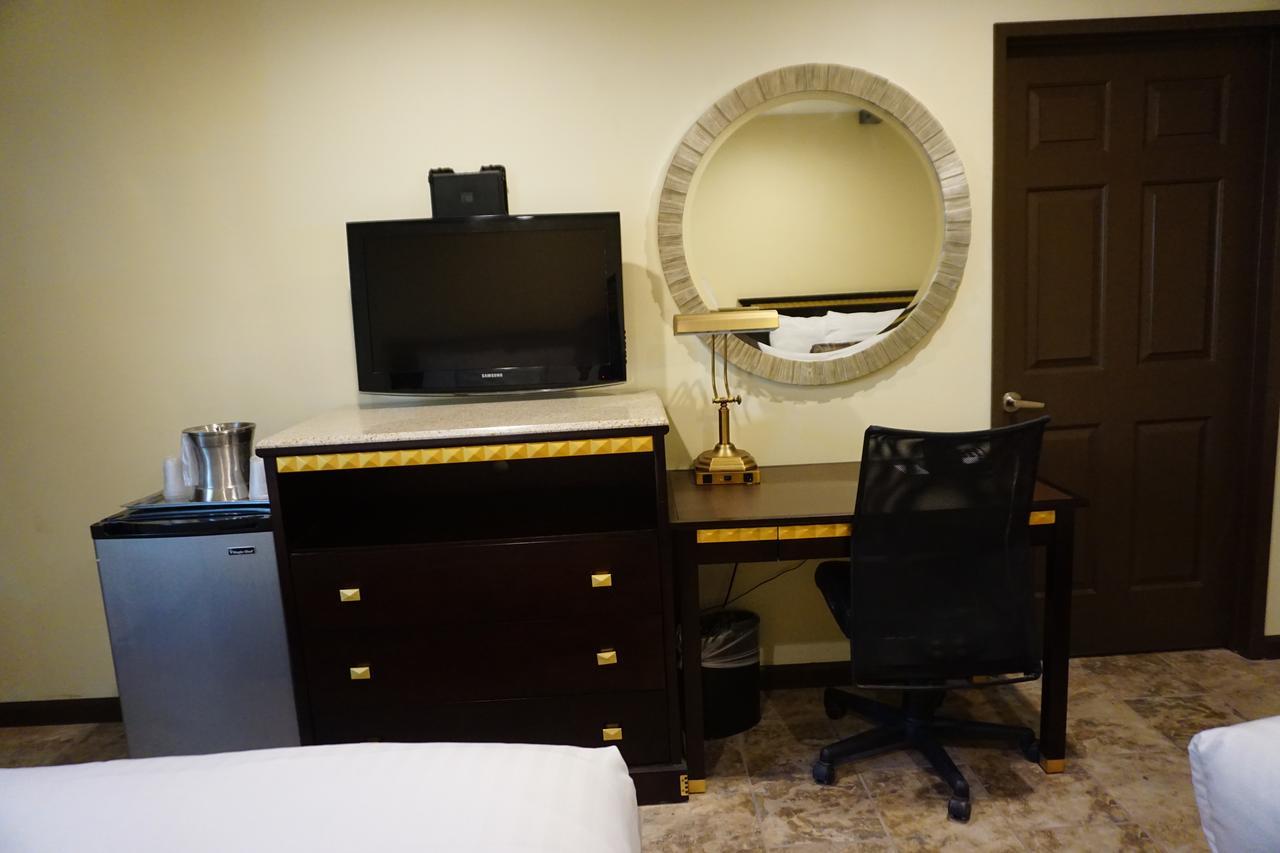 Tuscan Garden Inn ลอสแอนเจลิส ภายนอก รูปภาพ
