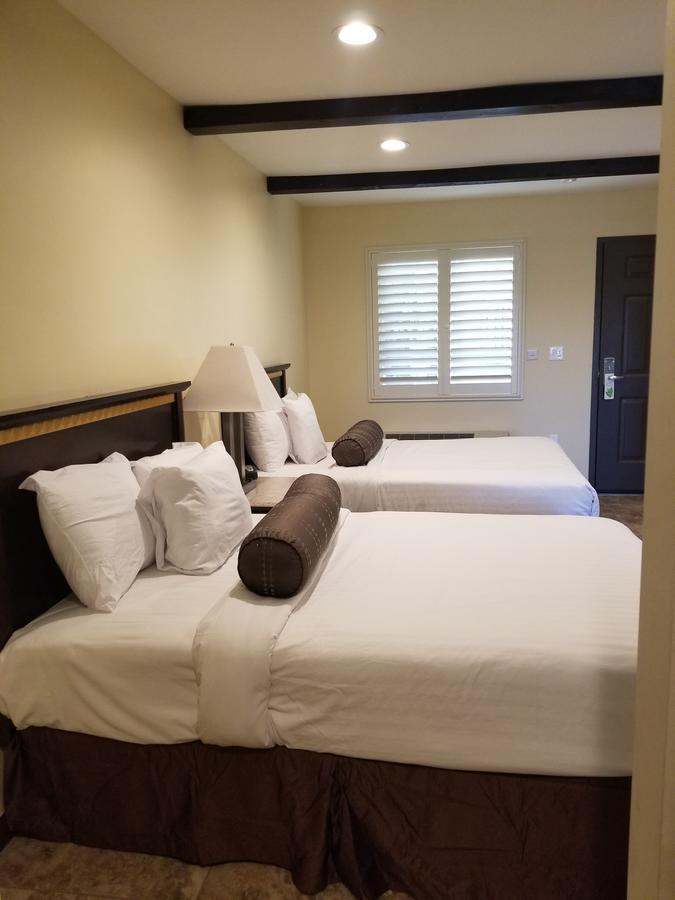 Tuscan Garden Inn ลอสแอนเจลิส ภายนอก รูปภาพ