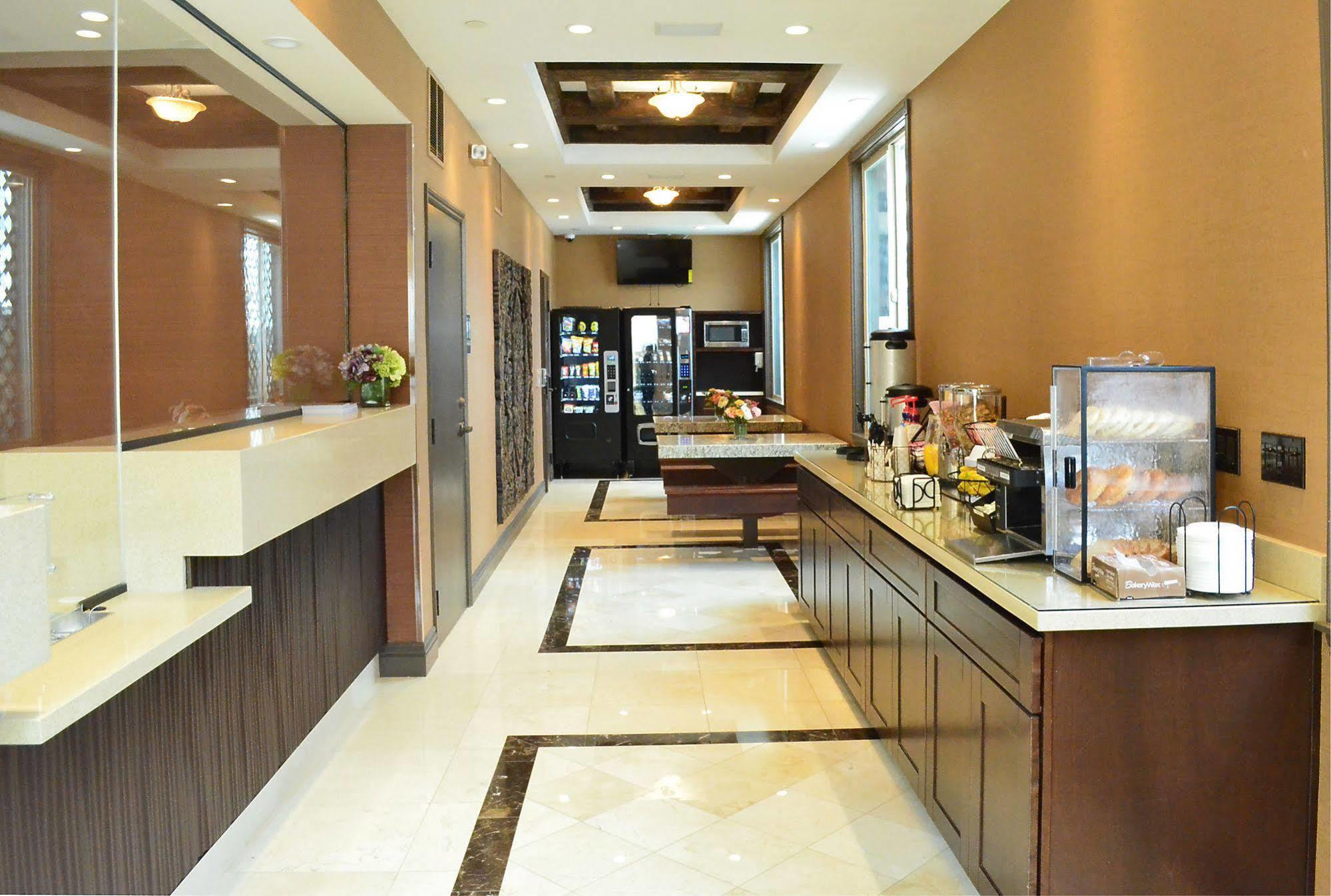 Tuscan Garden Inn ลอสแอนเจลิส ภายนอก รูปภาพ