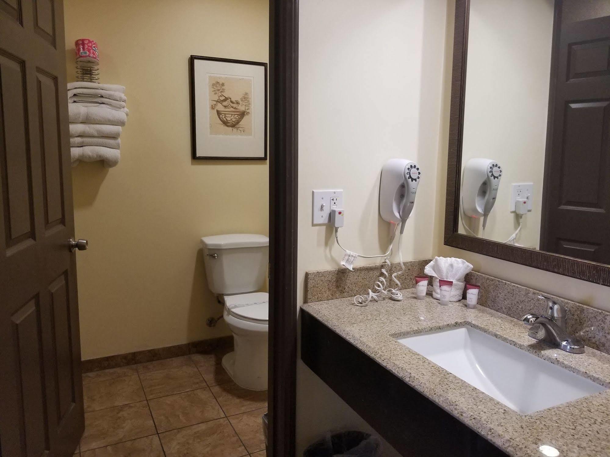 Tuscan Garden Inn ลอสแอนเจลิส ภายนอก รูปภาพ